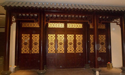 城厢传统仿古门窗浮雕技术制作方法